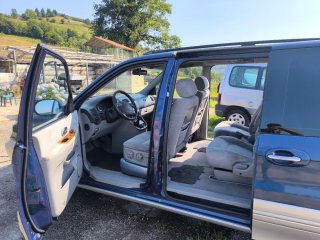 KIA Carnival 2004