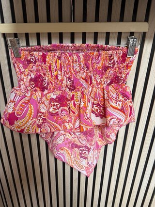 Top bandeau estampado paisley