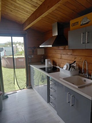 Parcela de 250metros rustica con casa de campo .