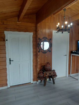 Parcela de 250metros rustica con casa de campo .