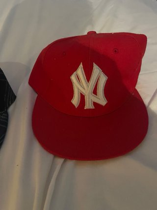 Gorras NY, K1X y Billabong