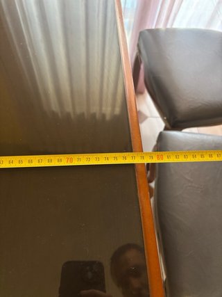 Mesa de comedor ovalada con sillas