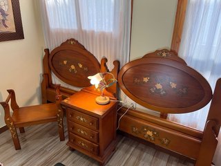 Dormitorio juvenil madera maciza decorado