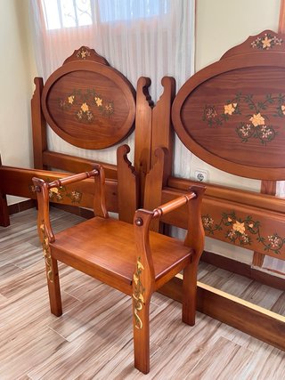 Dormitorio juvenil madera maciza decorado