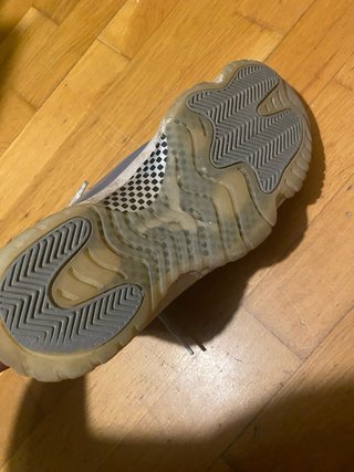 Jordan 11 Grises