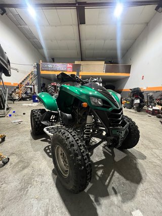 Quad Kawasaki KFX700 Verde