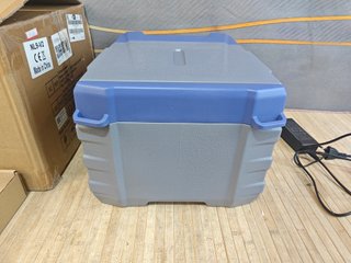VEVOR Nevera de Compresión Portátil 9L Mini Nevera