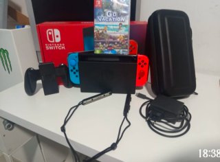 Nintendo Switch con accesorios