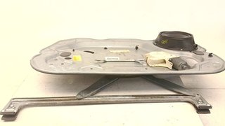 ELEVALUNAS DELANTERO DERECHO FORD FOCUS BERLINA (