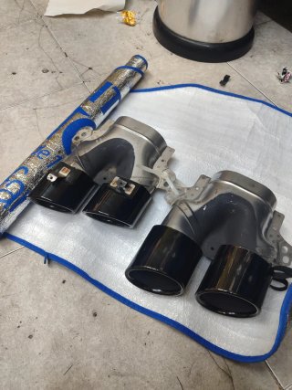 Colas de escape AMG Originales