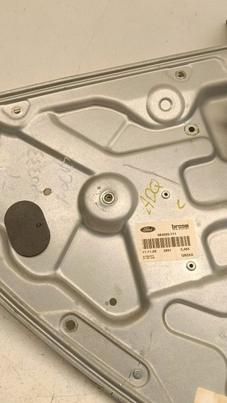 ELEVALUNAS TRASERO IZQUIERDO FORD FOCUS BERLINA (