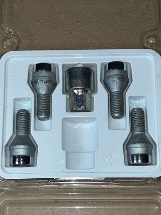 McGard 27204 SU Antirrobo Ruedas