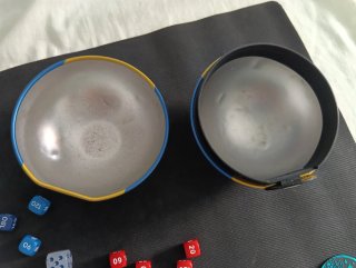 Bola Pokémon para guardar dados y fichas