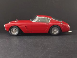 Ferrari 250 GT SWB 1961 Scala 1:18
