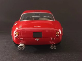 Ferrari 250 GT SWB 1961 Scala 1:18