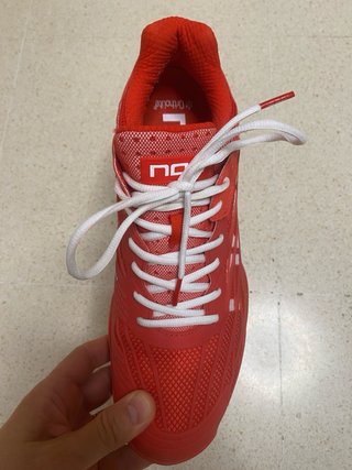 ZAPATILLAS DE PÁDEL NOX AT10 LUXURY ROJO