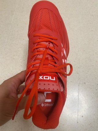 ZAPATILLAS DE PÁDEL NOX AT10 LUXURY ROJO
