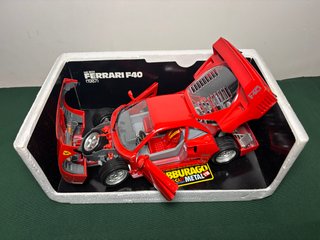 Bburago Ferrari F40 (1987) 1:18 Die-Cast rossa