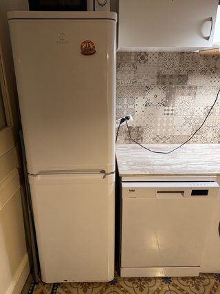Nevera Indesit Blanca