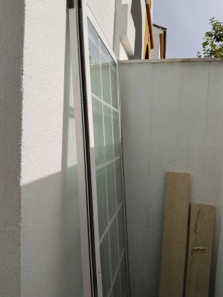 Puerta corredera aluminio cierre exterior completo