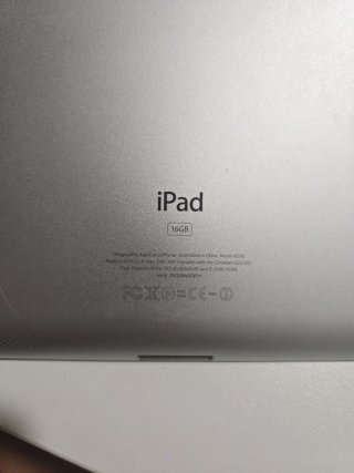 iPad 2 16GB WiFi Rosa y Blanco