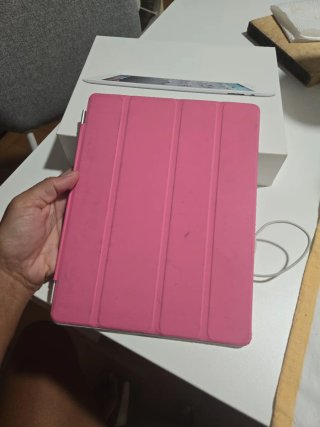 iPad 2 16GB WiFi Rosa y Blanco