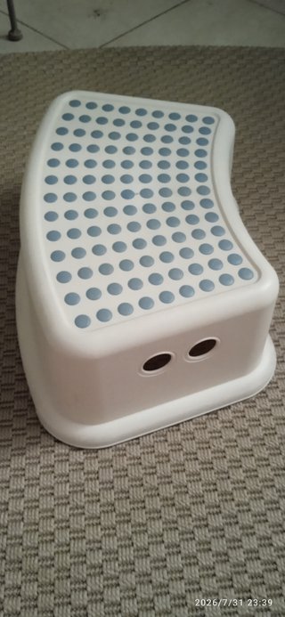 Gradino/rialzo da bagno per bimbo