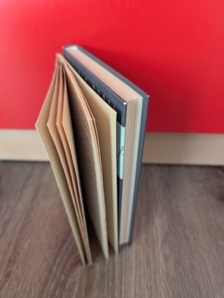 Caja Cofre Literario de Literatura Árabe 🇪🇬🇱🇧