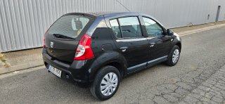 Dacia Sandero 2011