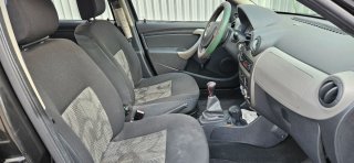 Dacia Sandero 2011