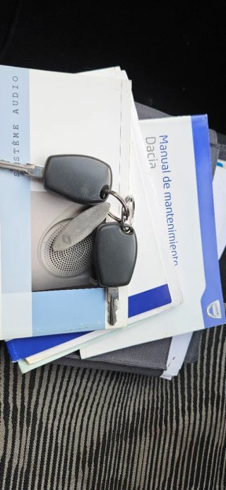 Dacia Sandero 2011