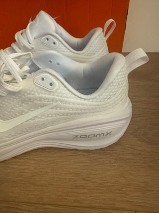 Sneakers Nike Zoom Bianche da Corsa Nuove