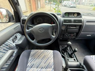 Toyota Land Cruiser 90 1998 7 places !!