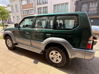 Toyota Land Cruiser 90 1998 7 places !!