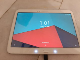 3 Tablets Samsung 10 Blancas