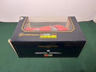 Bburago Ferrari F40 (1987) 1:18 Die-cast metal ros