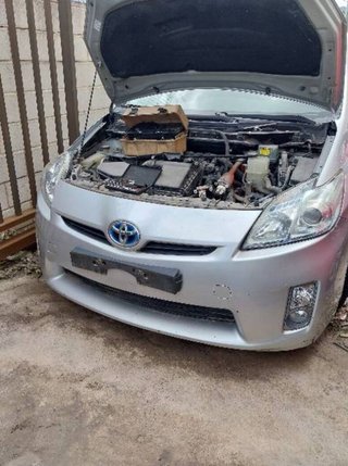 Toyota 45110 paragolpes delantero prius 1.8 g