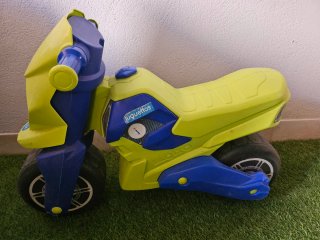 Moto Molto para niño