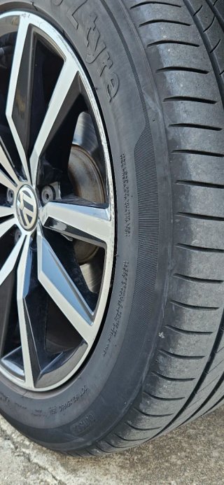Volkswagen Tiguan 2012