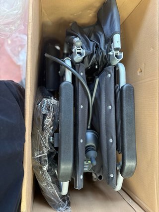 Silla de Ruedas Eléctrica VOCIC sin batería