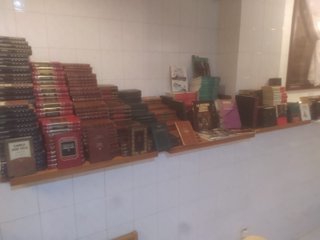 libros nuevos y de segunda mano a 1€,mil generos.