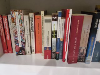 libros nuevos y de segunda mano a 1€,mil generos.