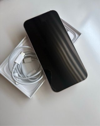 iPhone 13 Rosa