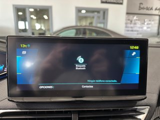 Peugeot 3008 225 eEAT8 Allure (2022)
