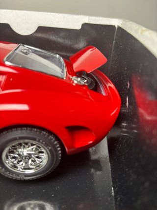 Bburago Ferrari 250 GTO 1962 1:18