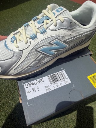 New Balance U204LSWC Talla 43 Azul/Plata
