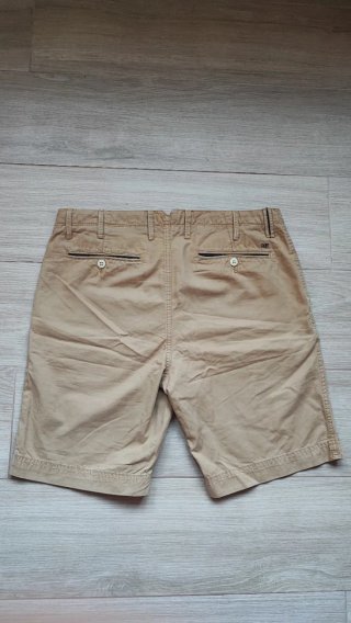 Pantalón corto beige Pedro del Hierro