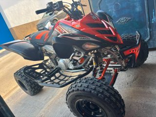 Yamaha Raptor 700 - Negro/Rojo