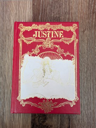 Caja Cofre Literario de Literatura Francesa 🇫🇷