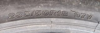 Neumáticos Bridgestone 235/50/18 97V